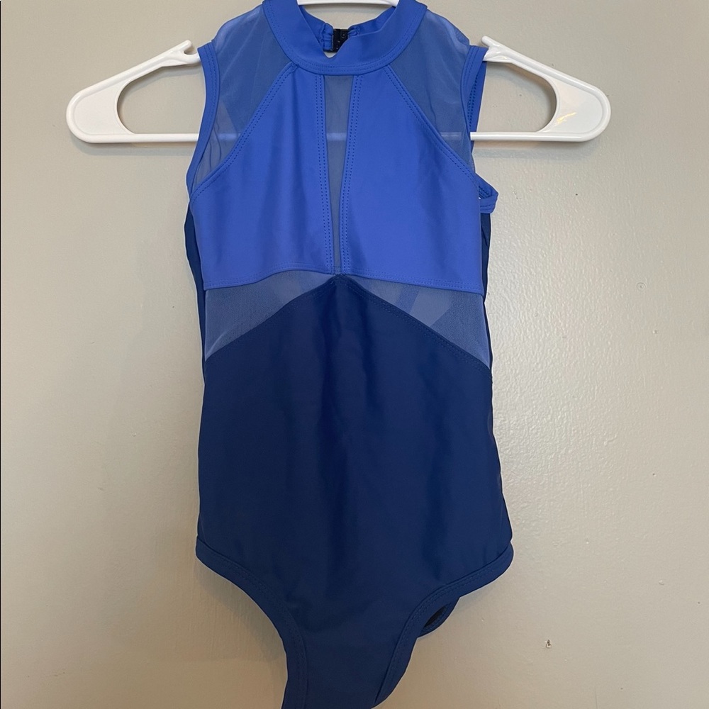 Five Dancewear size youth xl